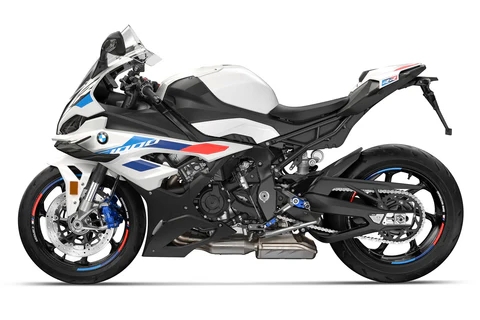 Upgrade to BMW S1000RR Carbon Fairings for a Stunning Finish